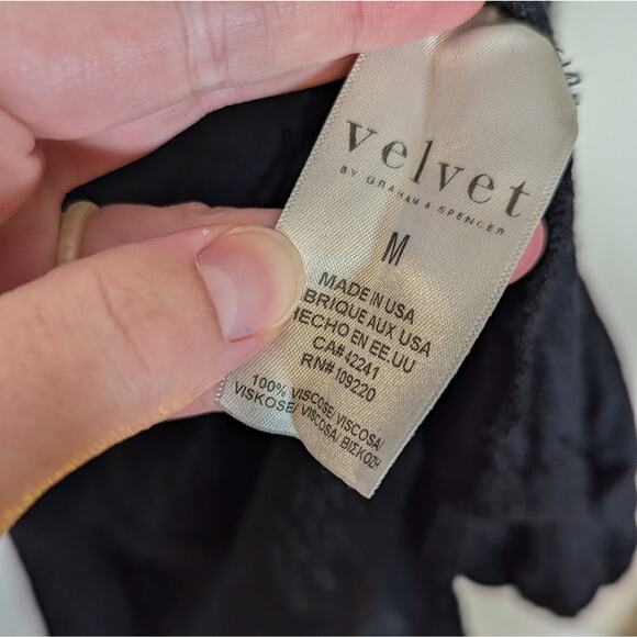 Velvet by Graham and Spencer Black Leopard Surplice Flowy Boho Blouse - Picture 6 of 11